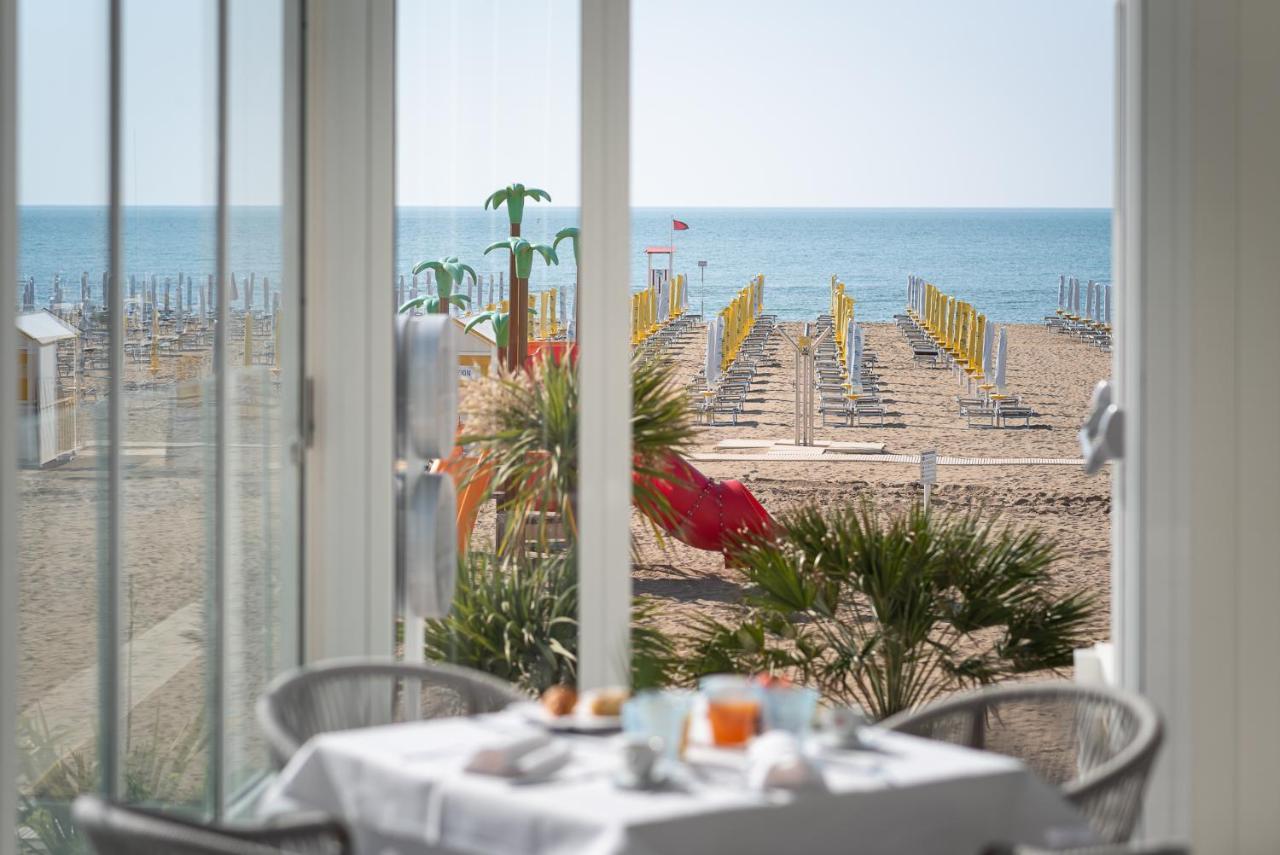 Hotel Edera Caorle Exterior foto